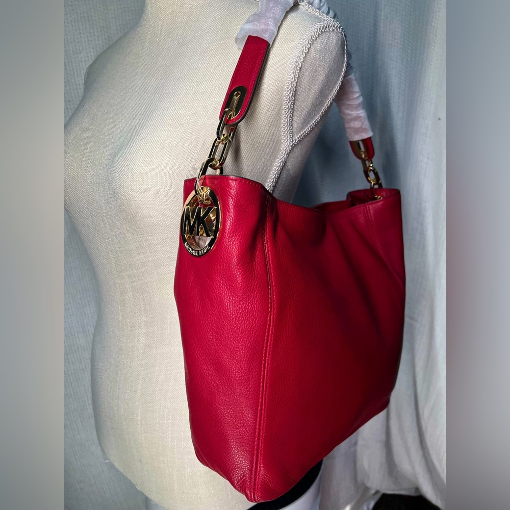 MK purse